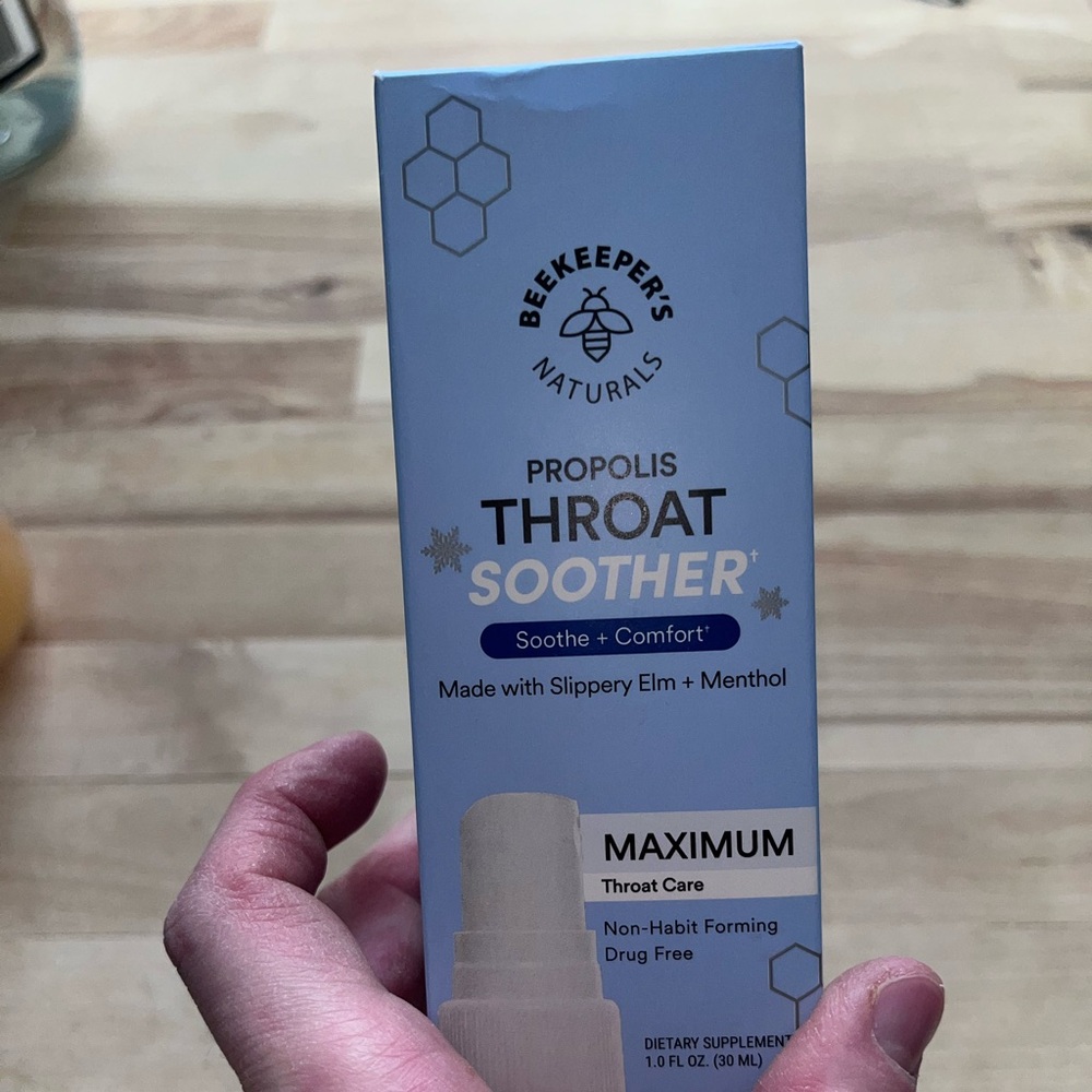 Beekeeper's Naturals Propolis Throat Soother - Light Blue
